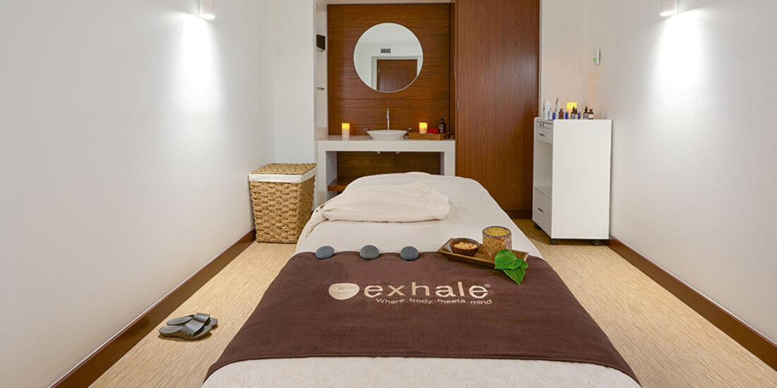 Hamilton Princess Wellness exhale spa treatment room