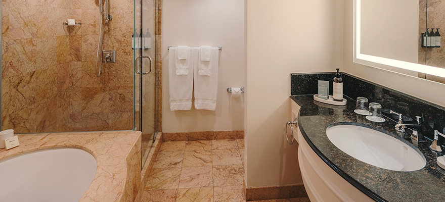 Marina Suite Bathroom Hamilton Princess