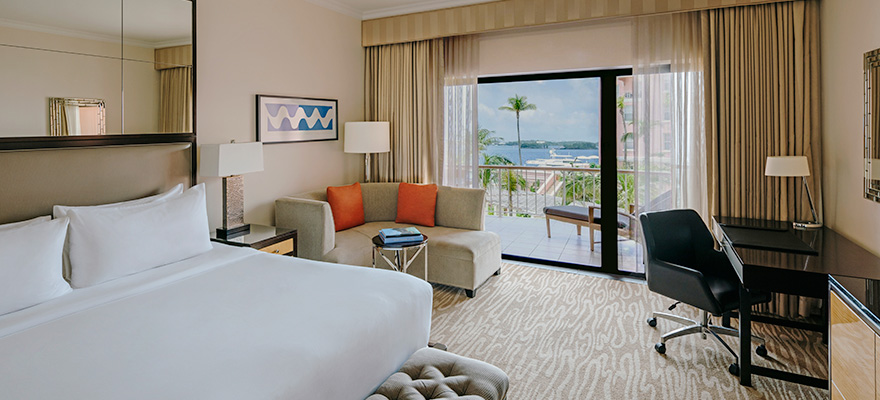 Signature Room with Balcony Hamilton Princess