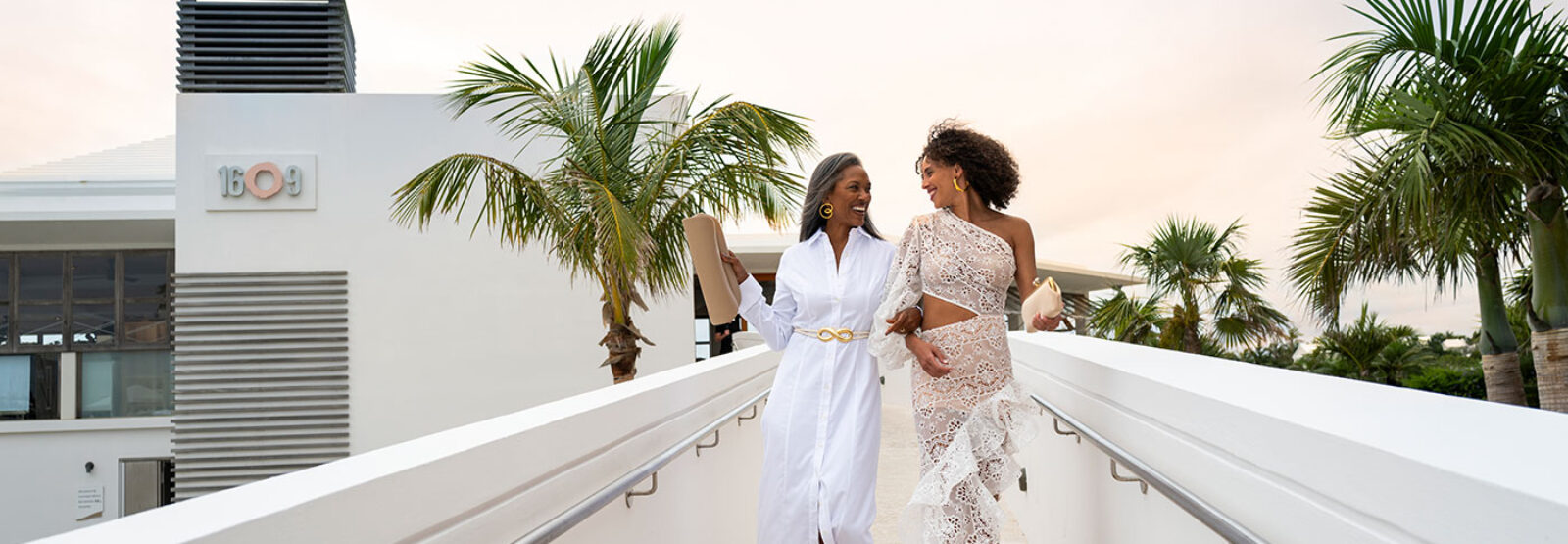 Hamilton Princess Beach Club 1609 Restaurant and Bar