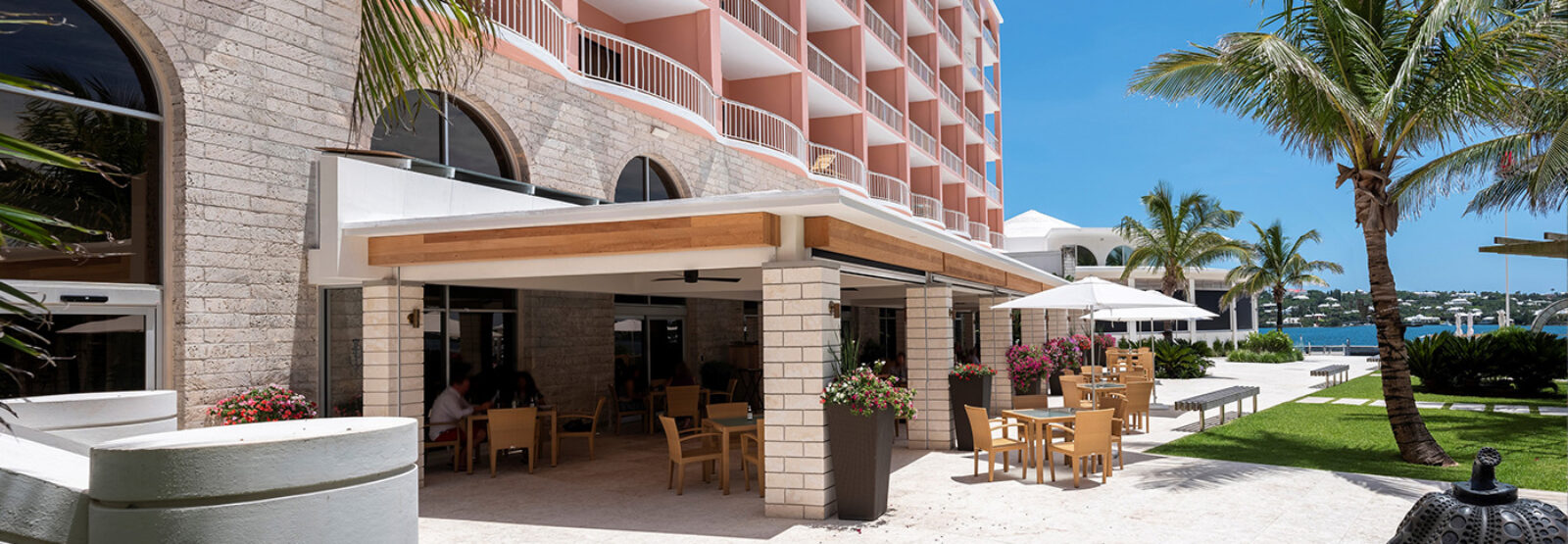 Hamilton Princess Bermuda Crown & Anchor Restaurant