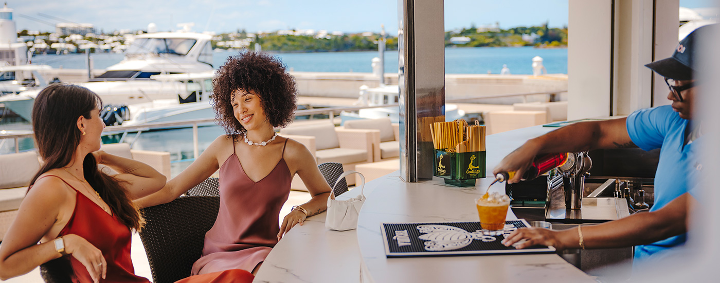 cocktails at 16O9 marina bar - hamilton princess bermuda